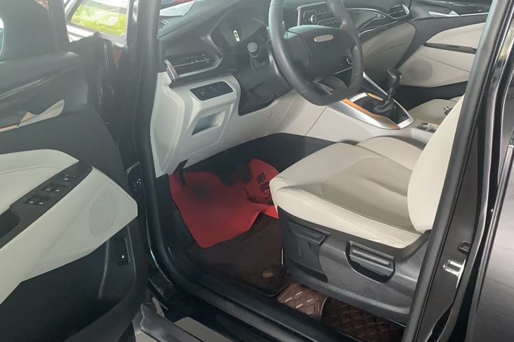 Used SAIC MAXUS G50 2023 1.5T Manual Comfort A
