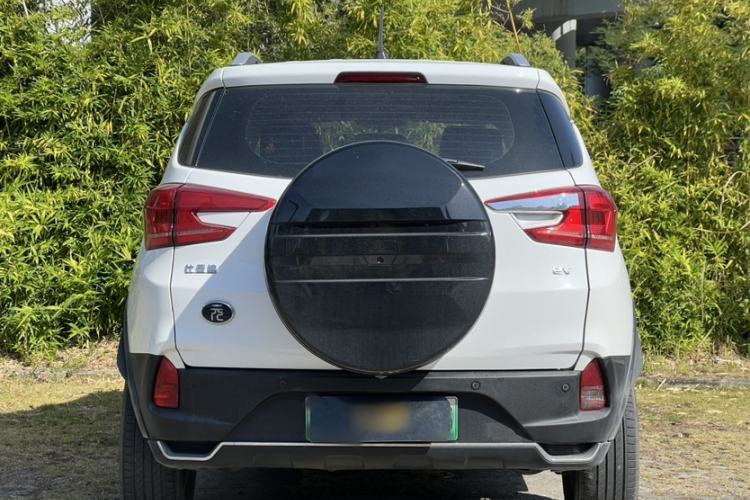 Used BYD Yuan New Energy 2019 EV360 Smart Connect Enjoyment Model
