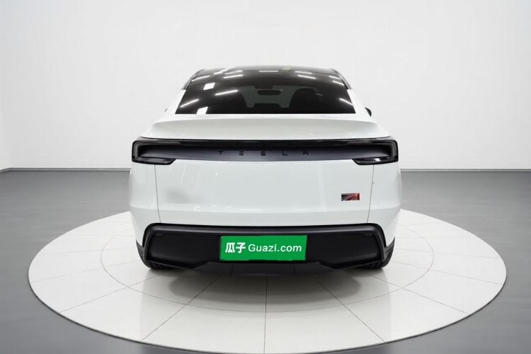 Used Tesla Model Y 2025 Long-Range All-Wheel Drive First Edition