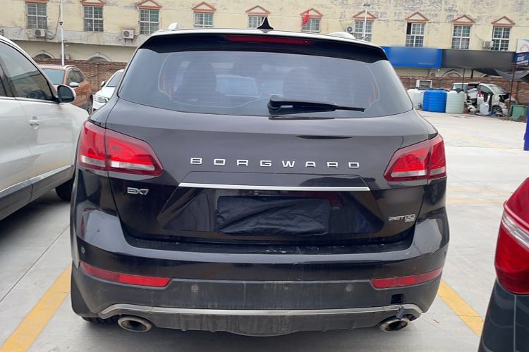 Used BORGWARD BX7 2016 28T Four-wheel Drive Luxury Edition 6 Seats
