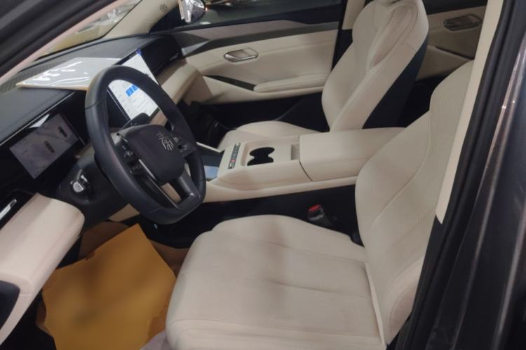 Used BYD Qin L 2025 EV 545KM Beyond Version
