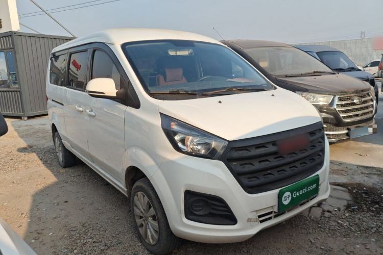 Used Jinbei Gold Hiace M Classic 2022 1.5L Engineering Lion Passenger Vehicle 6 Seats
