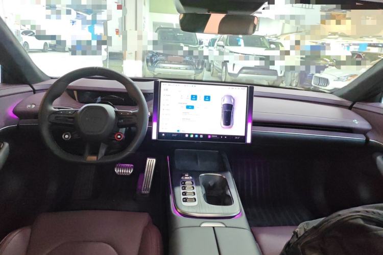 Used  SU7 2024 Four-Wheel Drive Ultra-Long Range Advanced Intelligent Driving Max Edition
