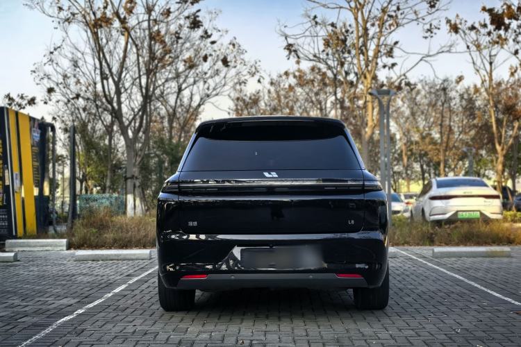 Used Li Auto L8 2023 Pro Model
