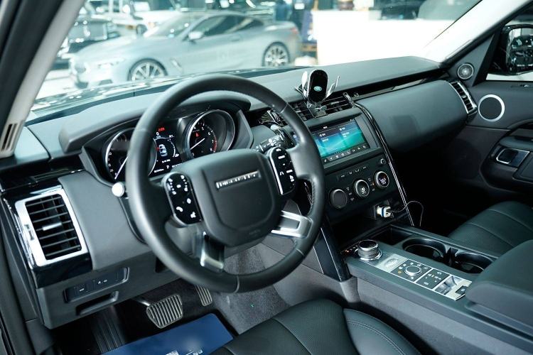 Used Land Rover Discovery 2019 3.0 SC V6 SE
