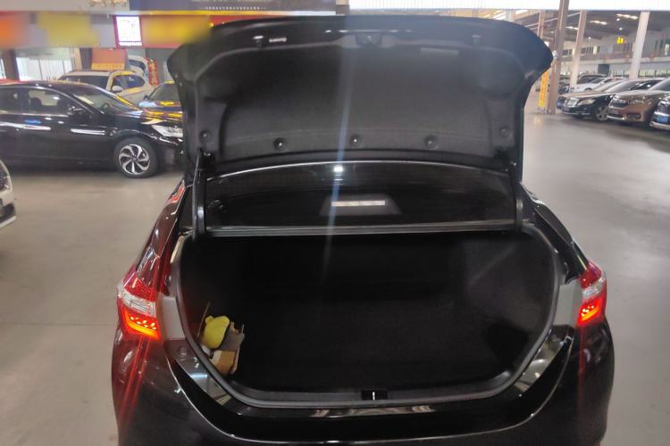 Used Toyota Corolla 2014 1.8L CVT Top-of-the-Line Version
