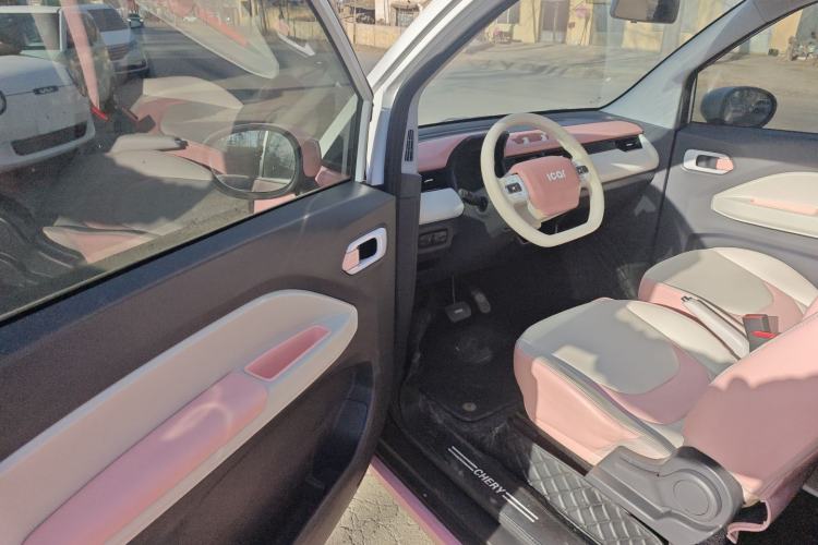 Used Chery QQ Ice Cream 2022 Taohuanxi Fragrant Peach Model
