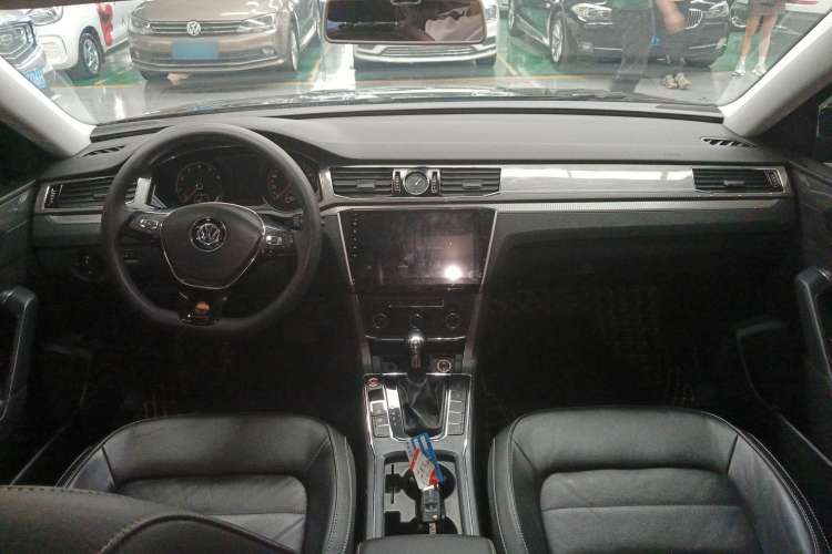 Used Volkswagen Passat 2016 1.8T Government Procurement Version (CEA Engine + 6AT)
