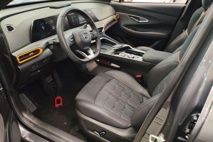 Used Changan UNI-T 2022 2.0T Prestige Version
