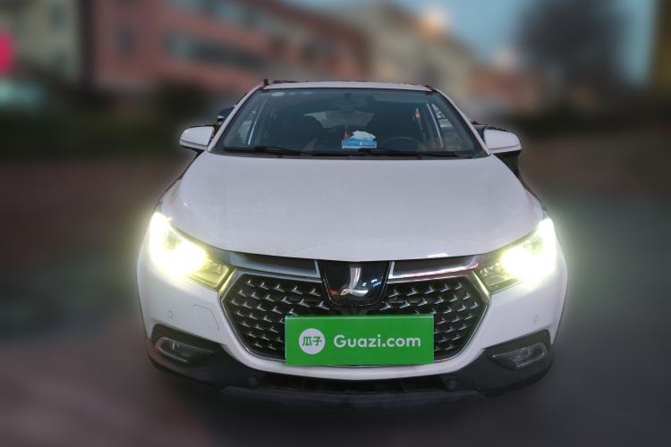 Used Luxgen U5 SUV 2017 1.6L CVT Jazz Edition
