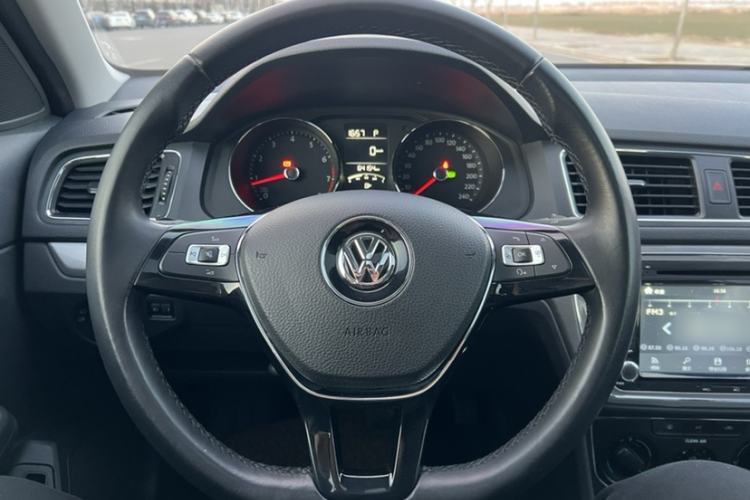 Used Volkswagen Lavida 2017 1.6L Automatic Comfort Edition