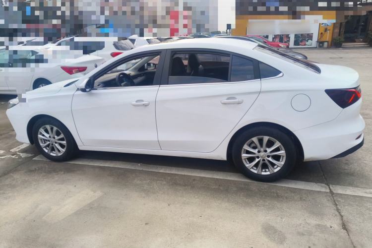 Used Roewe i5 2023 1.5L Manual Excellence Edition
