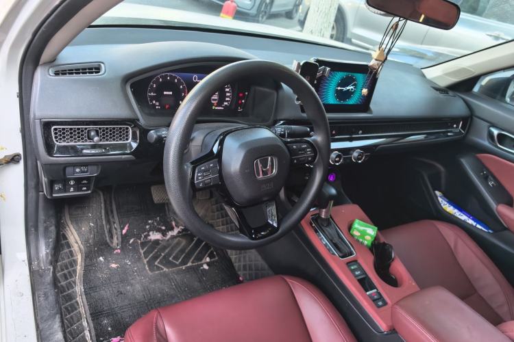 Used Honda Civic 2022 240TURBO CVT Dynamic Edition
