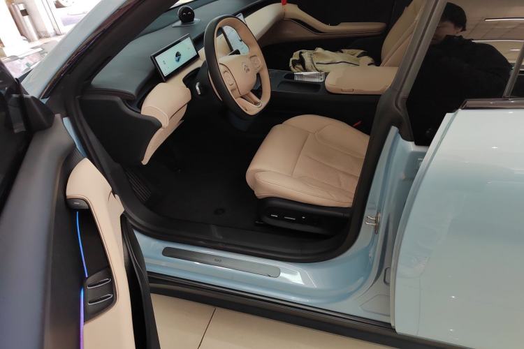 Used Nio ET5T 2023 75 kWh Touring