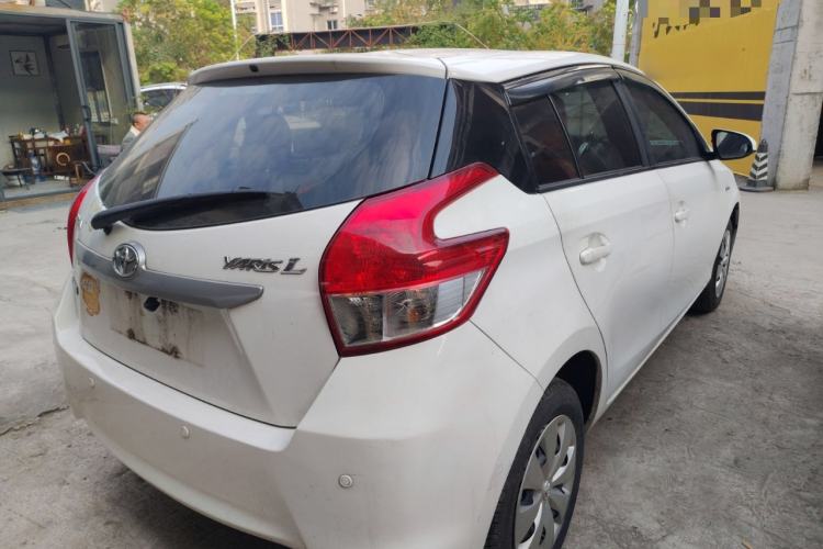 Used Toyota YARiS L 2015 1.5E Automatic Charm Edition