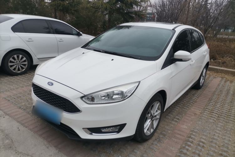 Used Ford Focus 2015 Hatchback 1.6L Automatic Fashion Edition