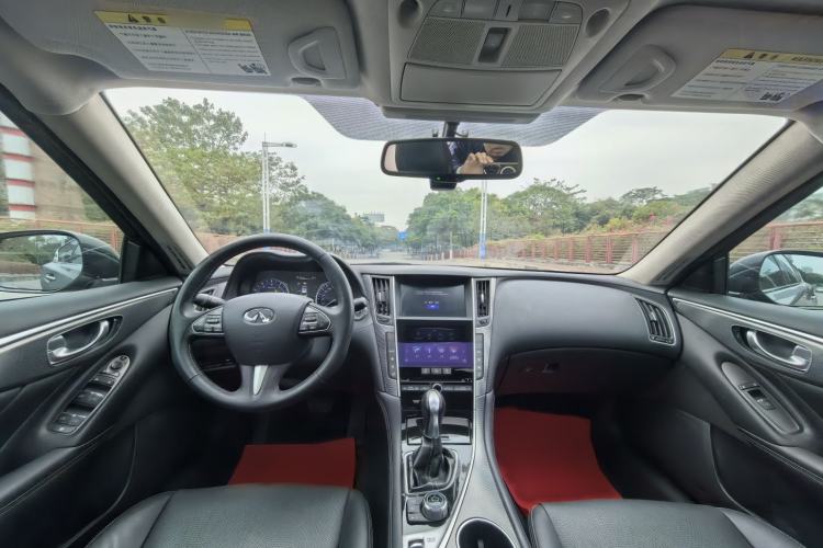 Used Infiniti Q50L 2015 2.0T Enjoyment Edition
