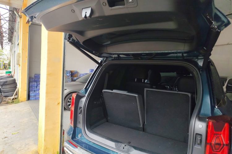 Used GAC Trumpchi GS8 2022 Double-Energy Series 2.0TM Two-Wheel Drive Prestige Edition (6 Seats)
