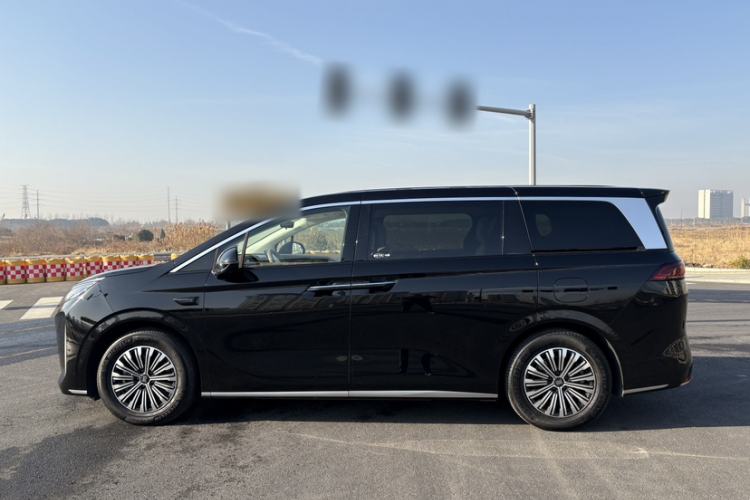 Used BYD Xia 2025 DM-i 1.5T 180km Beyond Edition
