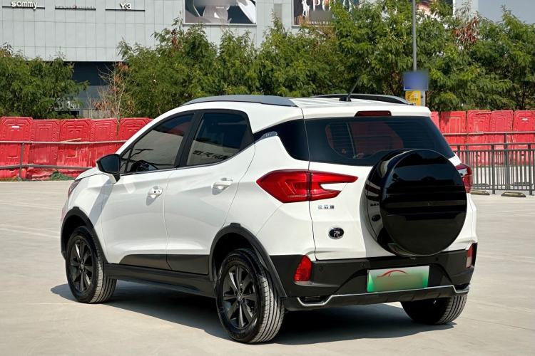 Used BYD Yuan New Energy 2019 EV360 Smart Connect Enjoyment Model
