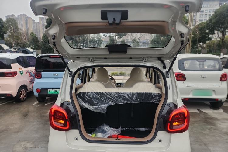 Used Wuling Hongguang MINIEV 2025 Four-Door Version Advanced Edition
