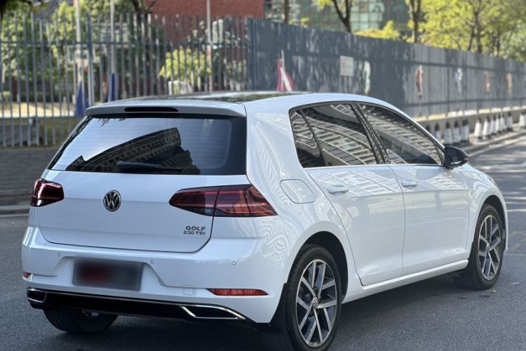 Used Volkswagen Golf 2018 230TSI Automatic Luxury Version