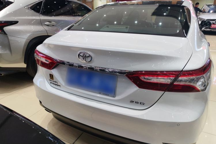 Used Toyota Camry 2018 2.5G Luxury Edition
