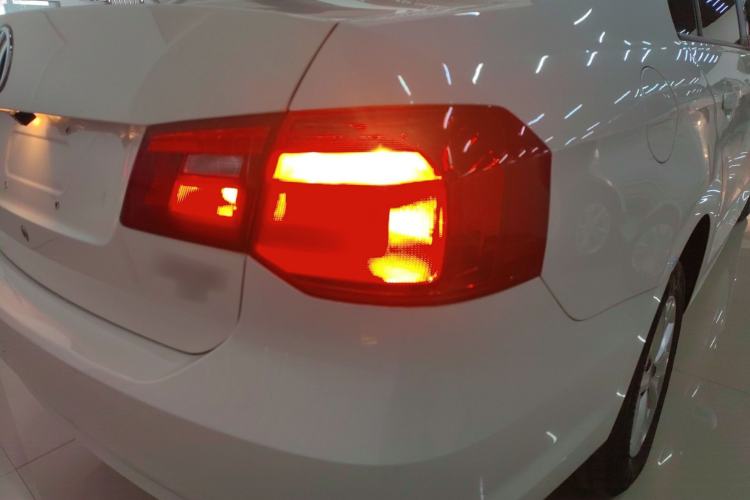 Used Volkswagen Jetta 2015 Value Edition 1.6L Automatic Fashion Version
