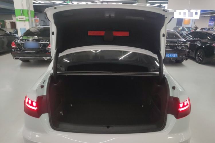 Used Audi A4L 2024 40 TFSI Luxury Dynamic Edition
