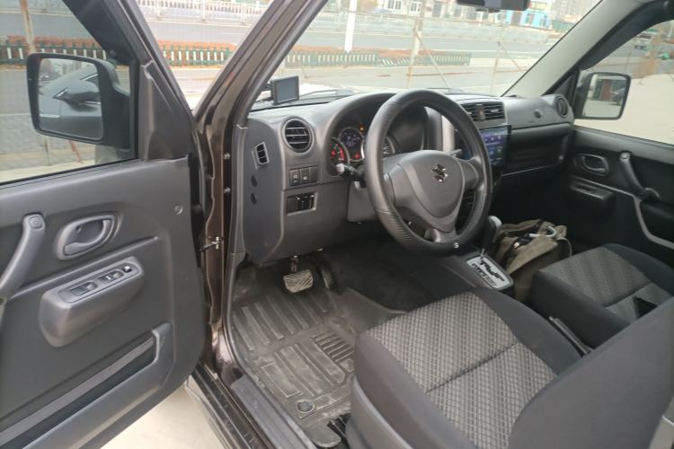 Used Suzuki Jimny 2015 1.3 AT JLX
