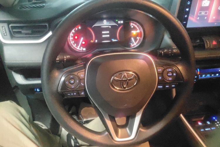 Used Toyota RAV4 2020 2.0L CVT Two-Wheel Drive Fashion Edition
