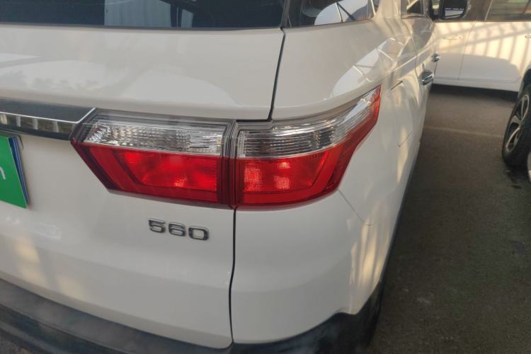 Used Dongfeng Fengon S560 2018 1.8L Manual Urban Model 7 Seats