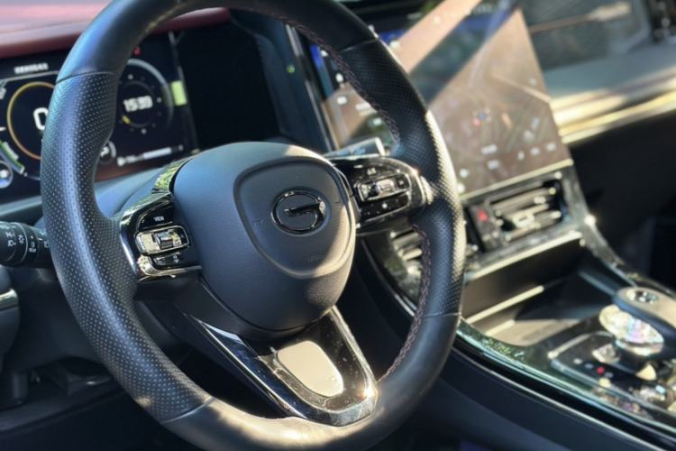 Used GAC Trumpchi M8 2023 Zongshi Series Dual-Motor YuZun Edition
