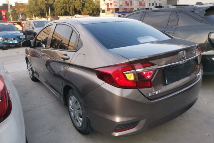 Used Honda Greiz 2016 1.5L CVT Classic Edition
