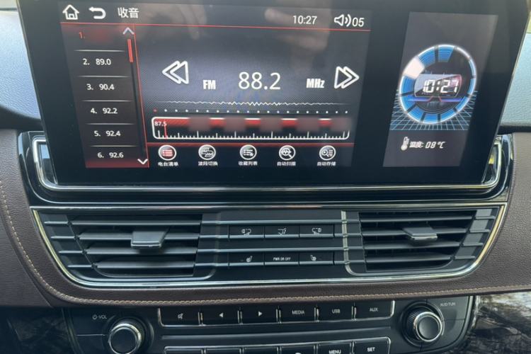 Used SAIC MAXUS G10 2016 2.0T Automatic Flagship Edition
