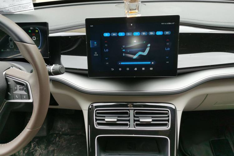 Used BYD Qin PLUS 2023 Champion Edition DM-i 55KM Superior Model
