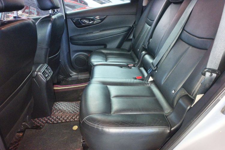 Used Nissan X-Trail 2019 2.0L CVT SmartConnect 7-Seater Comfort Edition 2WD
