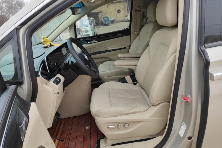 Used Buick GL8 2022 ES Land Cruiser 653T Luxury Model