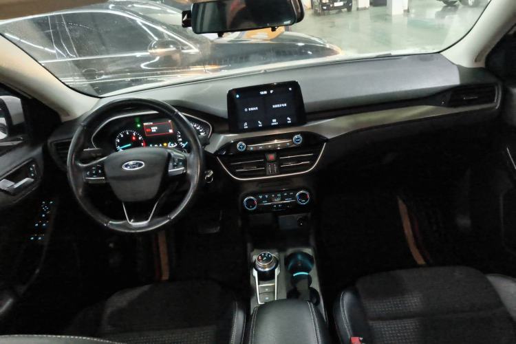 Used Ford Focus 2019 Sedan EcoBoost 180 Automatic Trend Edition