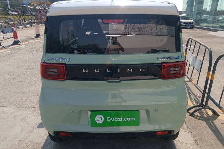 Used Wuling Hongguang MINIEV 2021 Macaron Premium Model – Lithium-NMC