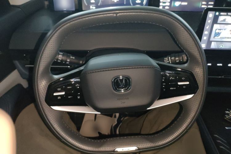 Used Changan UNI-K iDD 2022 Blue Whale iDD 130km 1.5T Excellence Model
