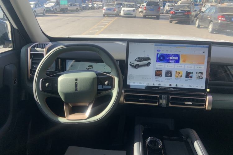 Used  03 2024 472km Four-Wheel Drive Long-Range Smart Enjoyment Version
