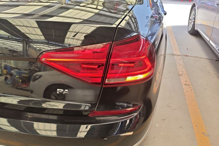 Used Volkswagen Passat 2017 330TSI DSG Luxury Edition
