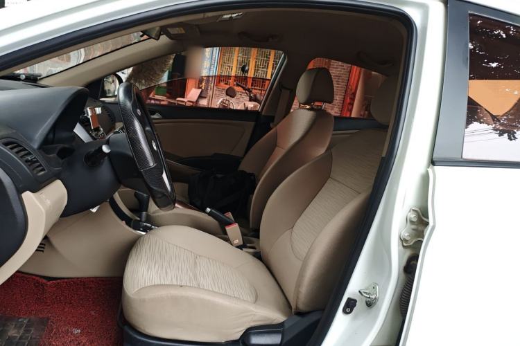 Used Hyundai Verna 2014 1.4L Automatic Smart GLS
