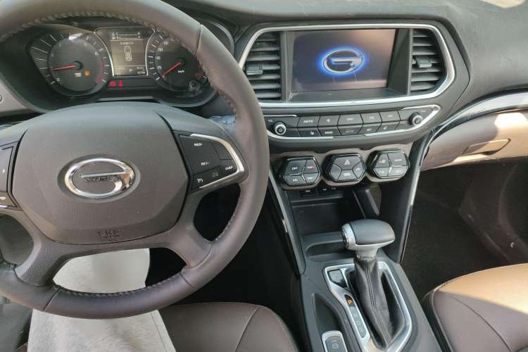 Used GAC Trumpchi GS4 2016 235T G-DCT Luxury Edition
