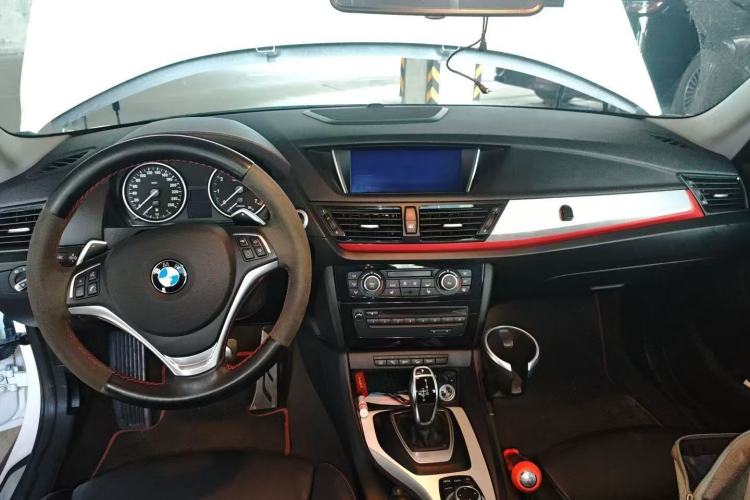 Used BMW X1 2014 xDrive20i Sports Design Package