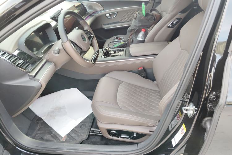 Used BYD Han 2024 DM-i Glory Edition 121KM Premium Model
