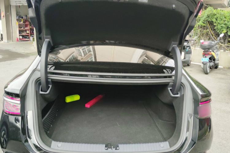 Used BYD Seal 2023 DM-i 1.5L 121km Prestige Model
