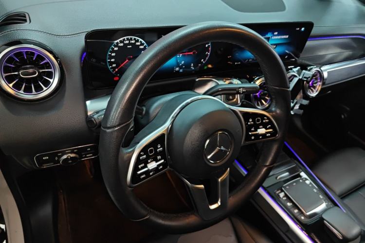 Used Mercedes-Benz GLB 2021 GLB 200 Fashion Model
