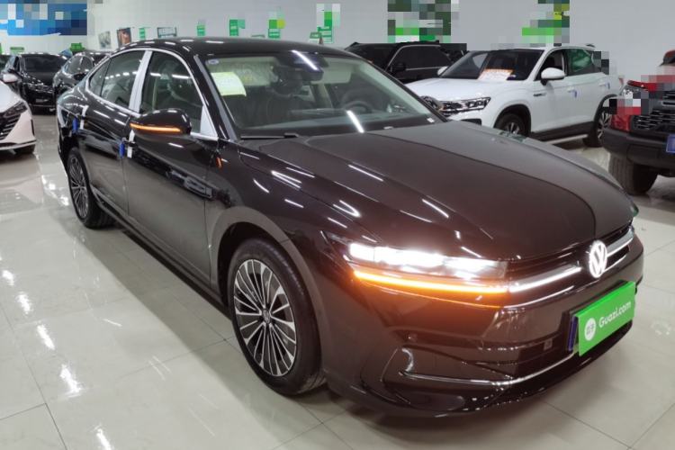 Used Volkswagen Magotan 2024 380TSI DSG Prestige Edition DaMai Package